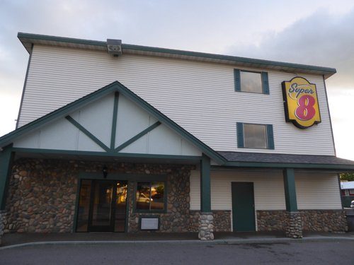 Super 8 by Wyndham Coeur d Alene — Property