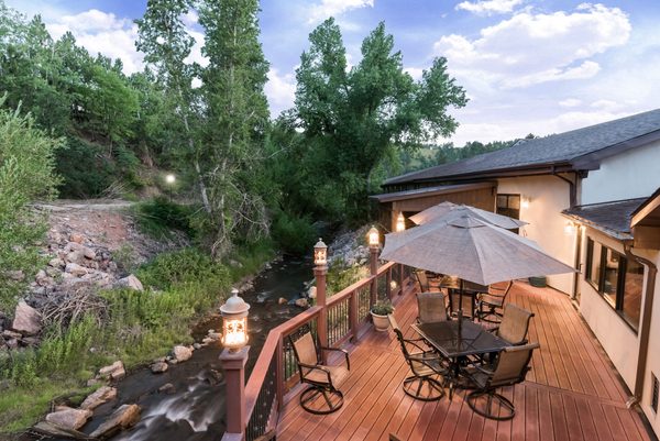 Super 8 by Wyndham Deadwood Black Hills Area — Property