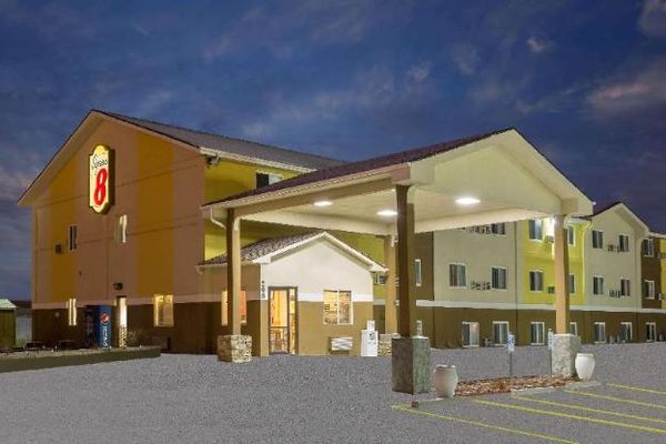 Super 8 by Wyndham Gillette — Property