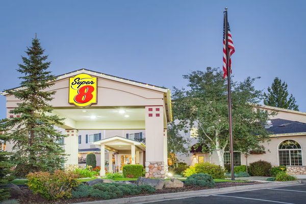 Super 8 by Wyndham Grangeville — Property
