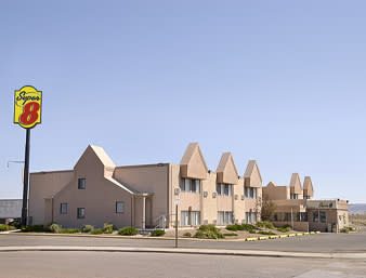 Super 8 by Wyndham Laramie — Property