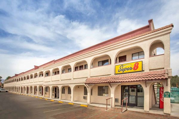 Super 8 by Wyndham Las Vegas Nellis Afb Area Las Vegas Nevada — Property