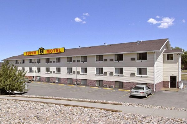 Super 8 by Wyndham Rapid City — Property