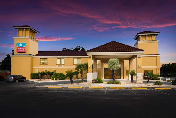 SureStay By Best Western Atlanta Northeast — Property