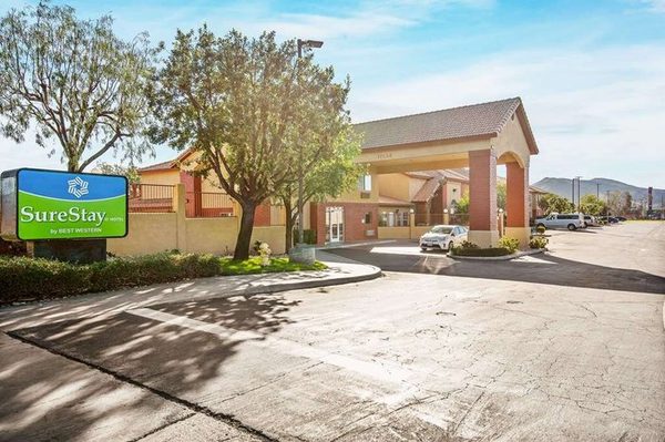 SureStay By Best Western Fontana — Property