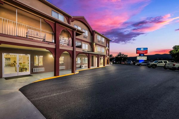 SureStay by Best Western Miles City — Property