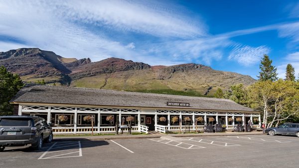 Swiftcurrent Motor Inn and Cabins — Property