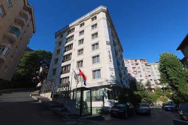 Taba Luxury Suites Hotel Istanbul — Property