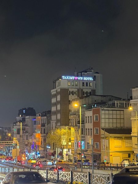 Taximtown Hotel Istanbul — Property