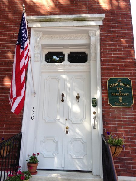 Terry House Bed and Breakfast — Property