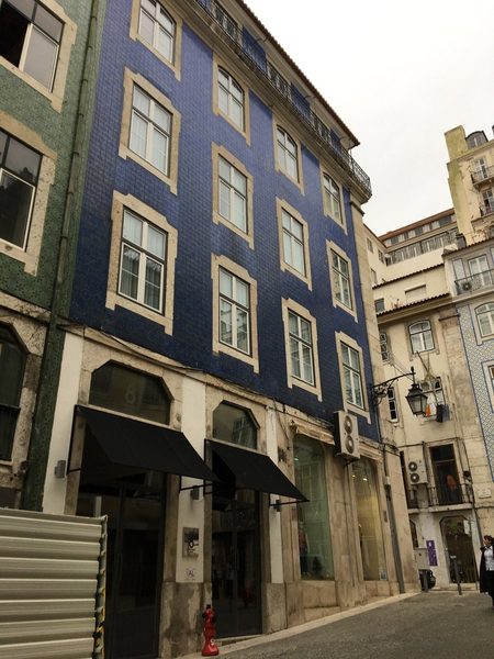 The 8 Downtown Suites — Property