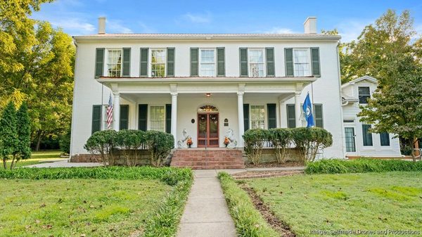 The Bashford Manor Inn — Property