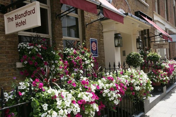 The Blandford Hotel London England — Property