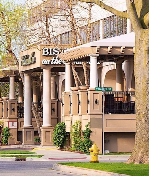 The Boulevard Inn Bistro — Property