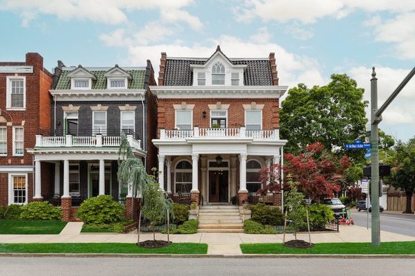 The Boulevard Inn — Property
