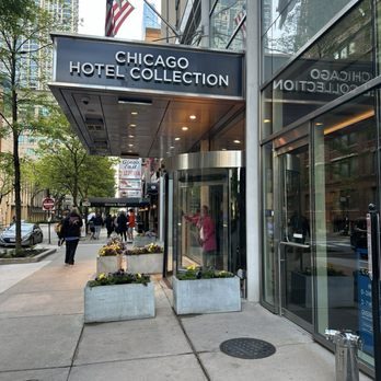The Chicago Hotel Collection Magnificent Mile Chicago Illinois — Property