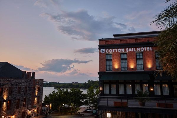 The Cotton Sail Hotel Savannah Tapestry Collection By Hilton — Property