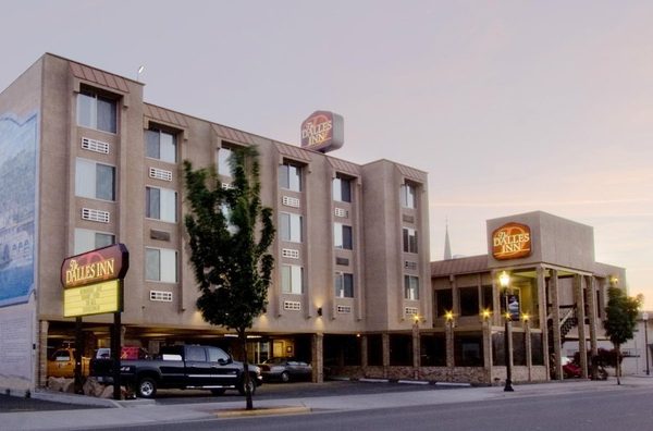 The Dalles Inn — Property