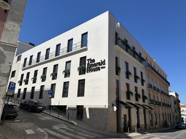 The Emerald House Lisbon Curio Collection By Hilton — Property