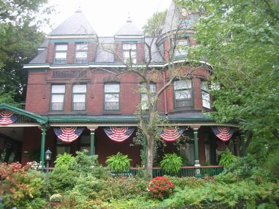 The Gables Bed and Breakfast — Property