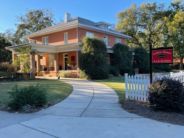 The Gillen House Bed And Breakfast Maxeys Georgia — Property