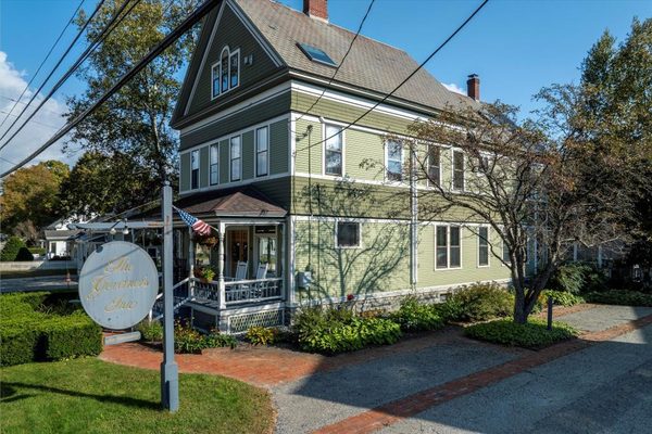The Governor s Inn — Property