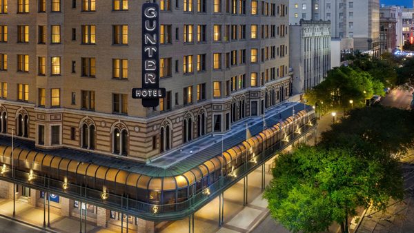 The Gunter Hotel a Tribute Portfolio Hotel San Antonio Riverwalk — Property