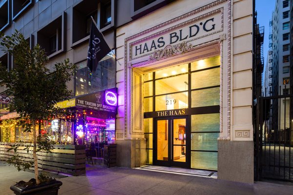 The Haas Trademark Collection by Wyndham Los Angeles California — Property