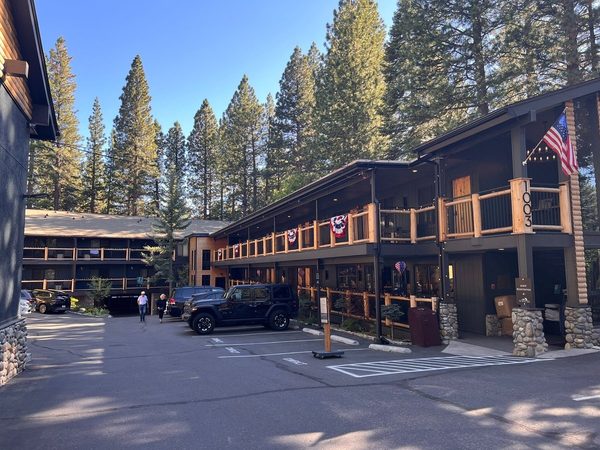 The Incline Lodge — Property