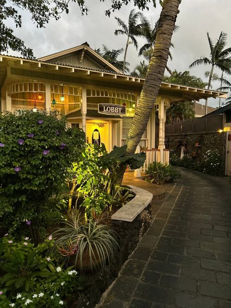 The Inn at Mama s Fish House — Property