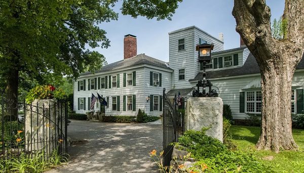 The Inn At Ormsby Hill — Property