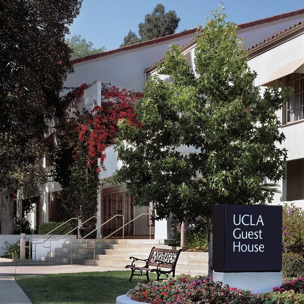 The Inn at UCLA Los Angeles California — Property