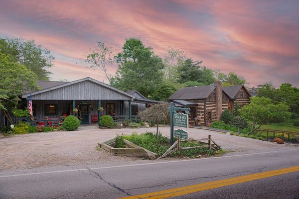 The Inn Spa at Cedar Falls — Property