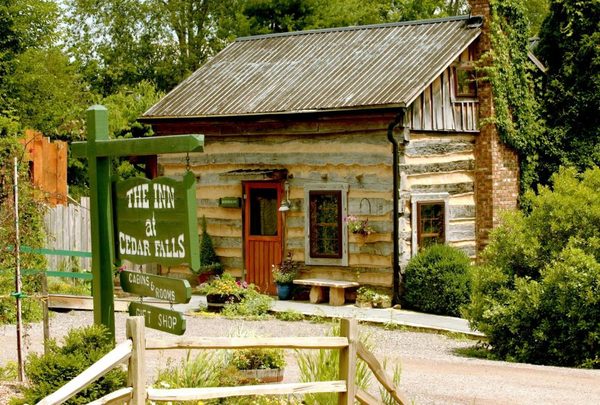 The Inn Spa at Cedar Falls — Property