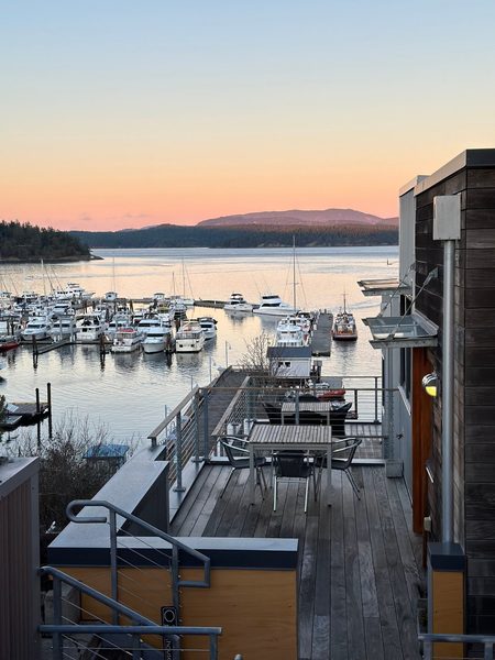 The Island Inn at 123 West — Property