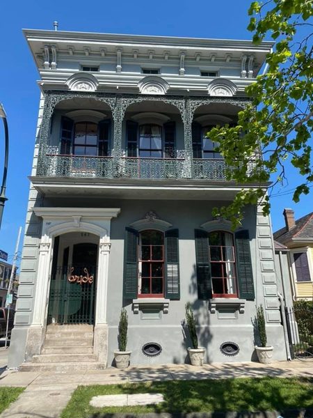 The Lanaux Mansion — Property