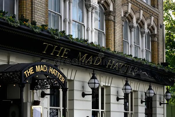 The Mad Hatter Hotel Southwark — Property