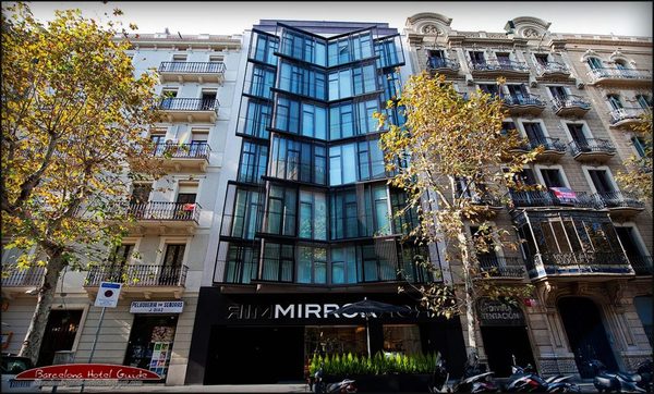 The Mirror Barcelona Barcelona Catalonia — Property
