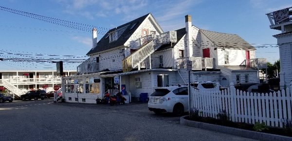 The New Oceanic Inn — Property