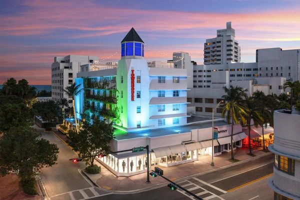 The One50 Hotel BW Signature Collection Miami Beach Florida — Property