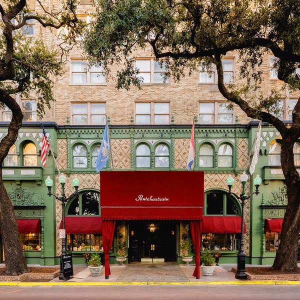 The Pontchartrain Hotel — Property