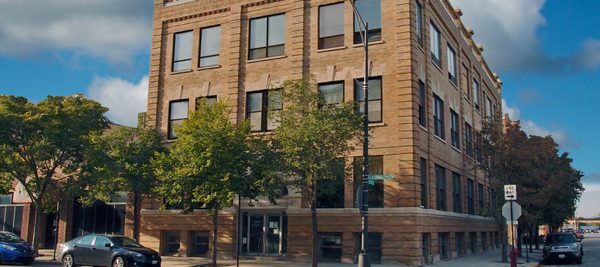 The Publishing House Bed and Breakfast Chicago Illinois — Property