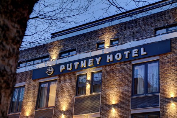 The Putney Inn — Property
