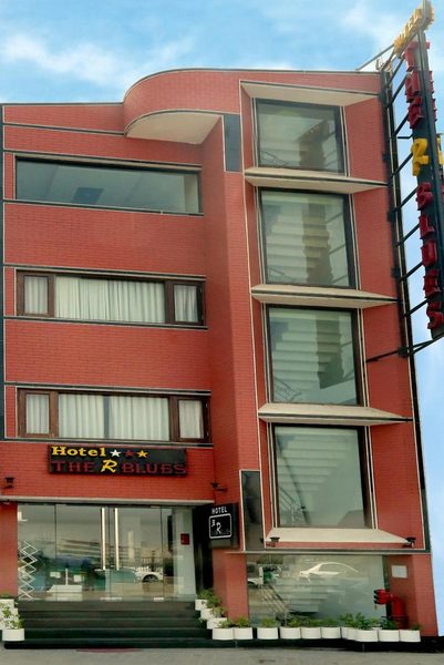 The R Blues Hotel — Property