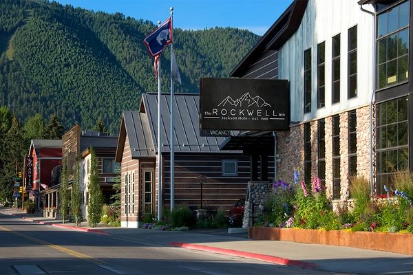 The Rockwell Inn — Property
