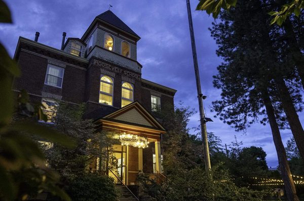 The Roosevelt Inn — Property