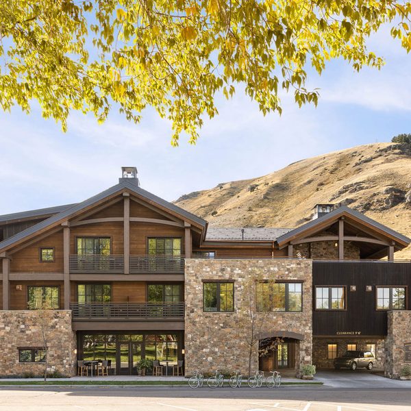 The Rusty Parrot Lodge And Spa — Property