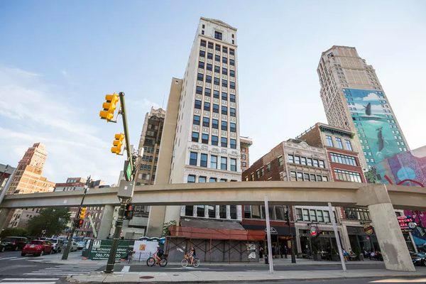 The Siren Hotel Detroit Michigan — Property