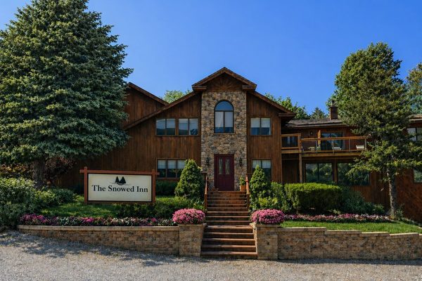 The Snowed Inn — Property