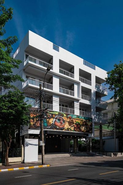The StandardX Bangkok Phra Arthit — Property